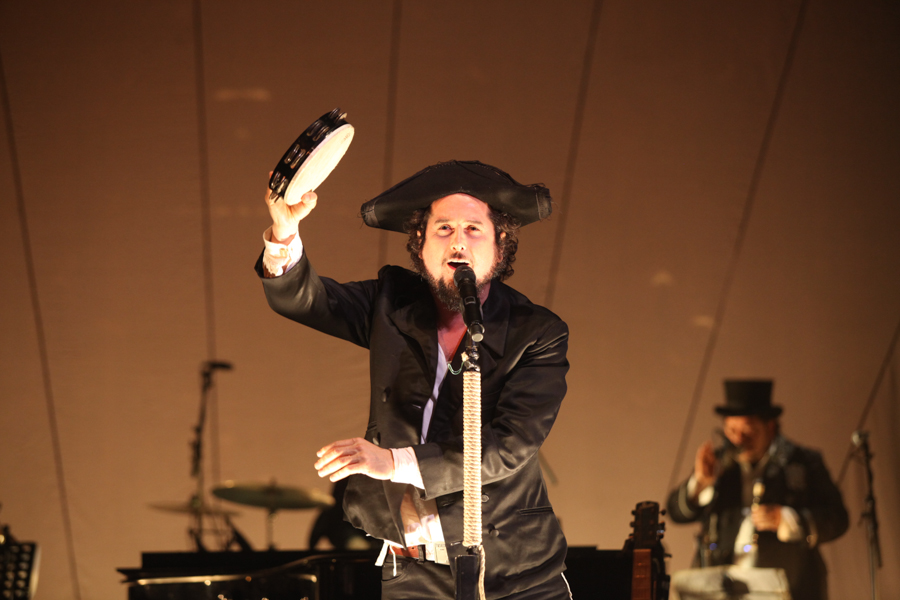 http://www.lauraportinaro.com/files/gimgs/77_img5953.jpg